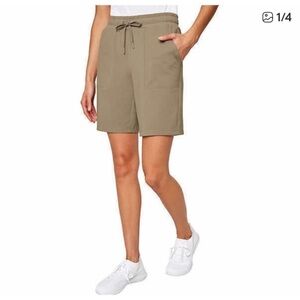 M walking/bermuda shorts​
